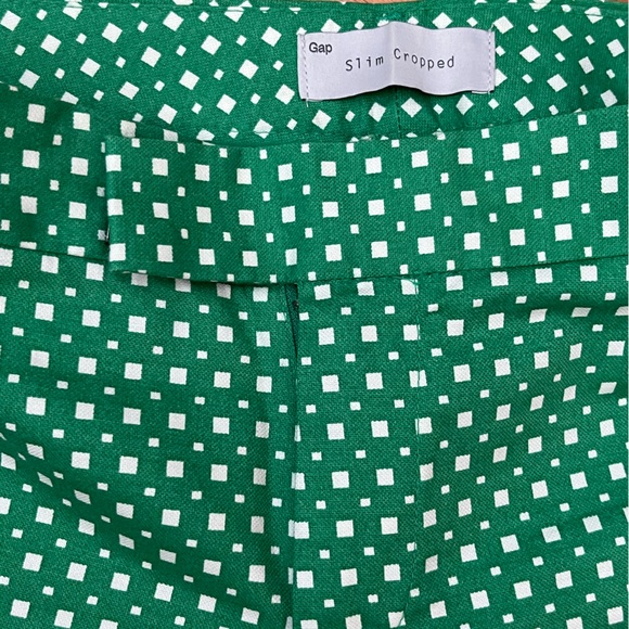 Green and white Gap cropped pants in excellent used condition - Picture 6 of 6